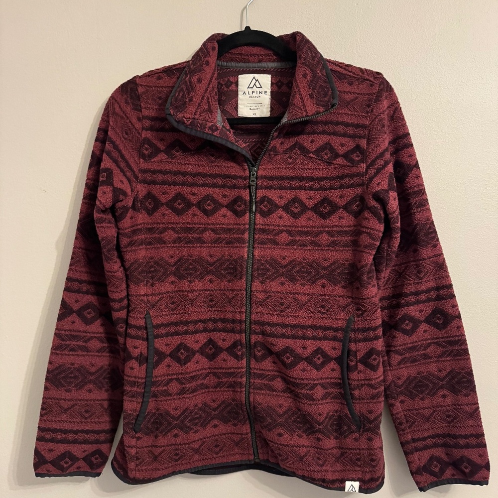 Alpine Design Maroon Patterned Zipup Sweater Size XS